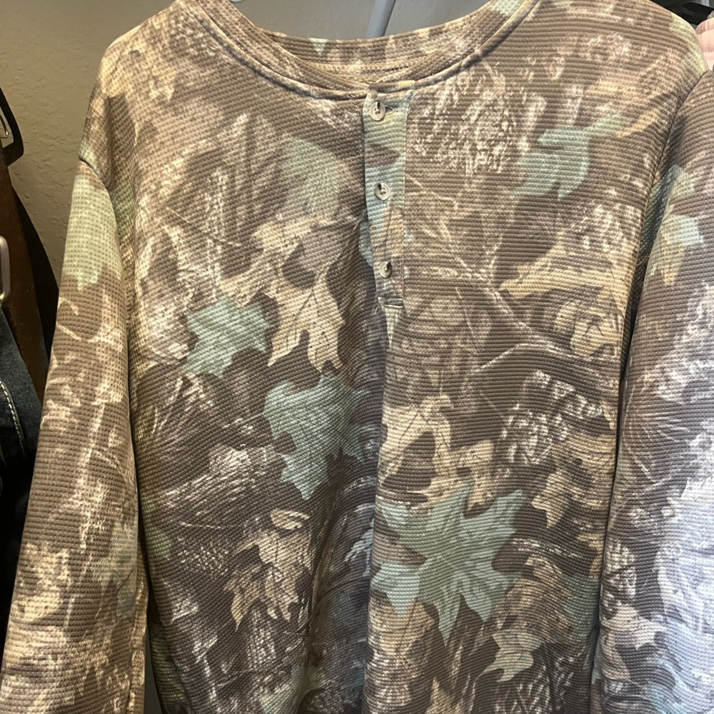 Sherpa-Lined Camouflage Thermal LS
